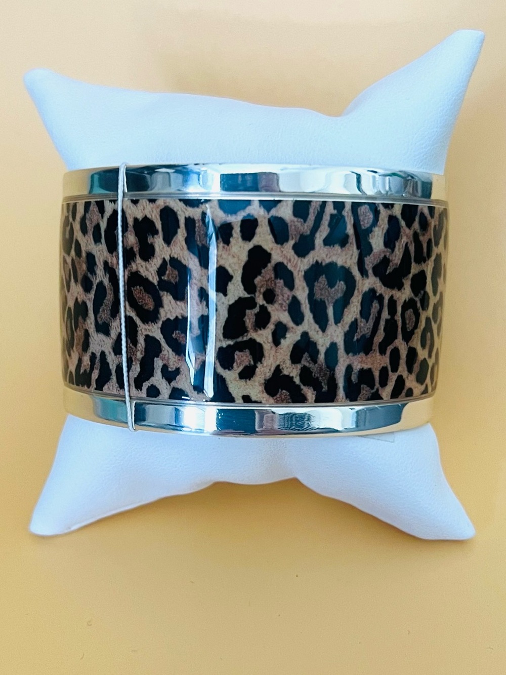 Leopard Brighton Pop Appeal silver-plated cuff bracelet